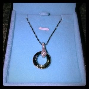 Emerald Green pendant w/ Silver Chain